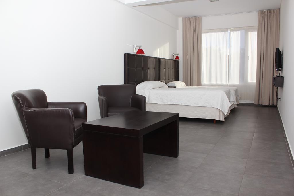 Hotel Neu 354 Neuquén Rum bild